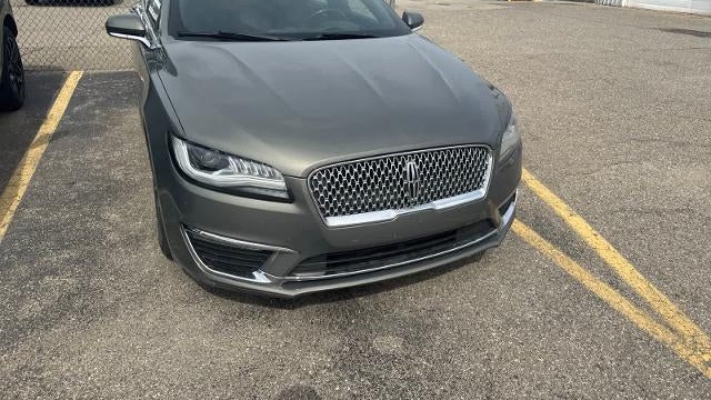 2017 Lincoln MKZ Select