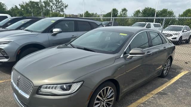 2017 Lincoln MKZ Select
