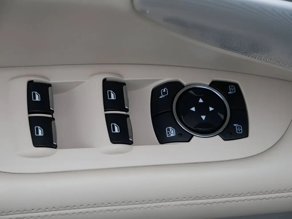 2019 Lincoln MKZ - $20,348