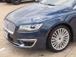 2017 MKZ Thumbnail 3