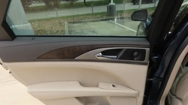 2017 Lincoln MKZ Reserve