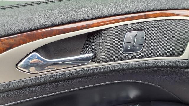 2017 Lincoln MKZ Reserve