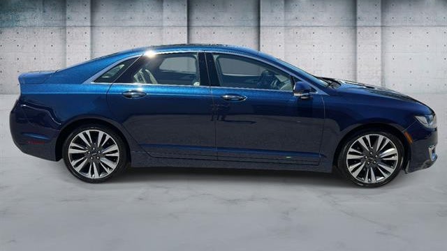 2017 Lincoln MKZ Reserve