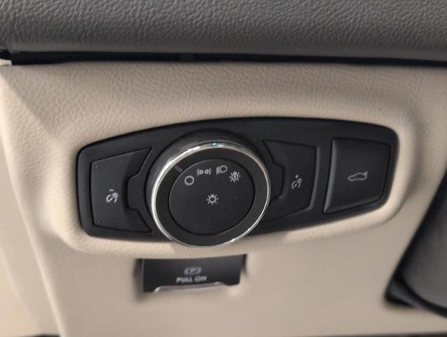 2017 Lincoln MKZ - $17,620