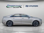 2017 MKZ Thumbnail 9