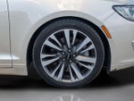 2017 MKZ Thumbnail 11