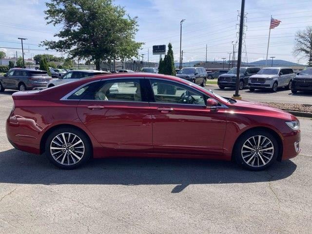 2017 Lincoln MKZ