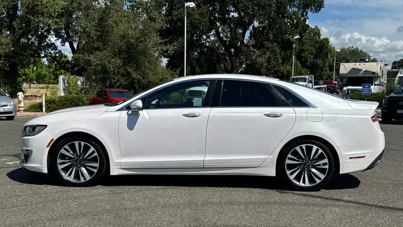 2018 Lincoln MKZ Hybrid Reserve
