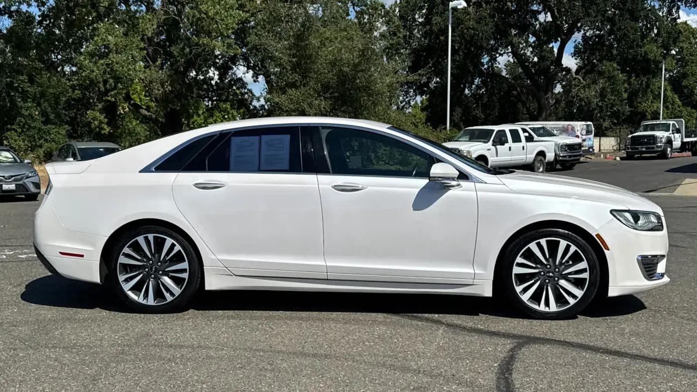 2018 Lincoln MKZ Hybrid Reserve