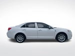 2011 MKZ Thumbnail 4