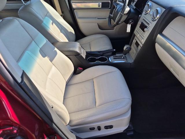 2006 Lincoln Zephyr - $9,999