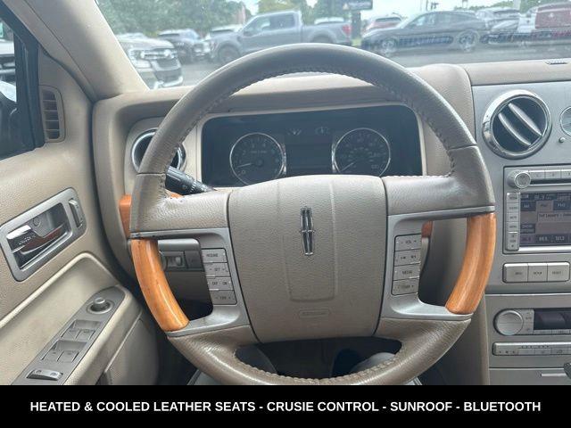 2007 Lincoln MKZ Base — photo 1 of 12