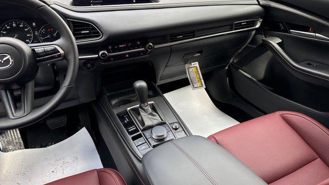 2026 Mazda CX-30 2.5 S Carbon Edition