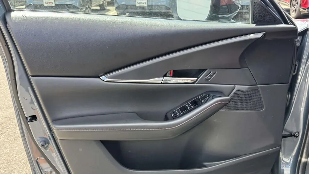 2023 Mazda CX-30 2.5 S Carbon Edition
