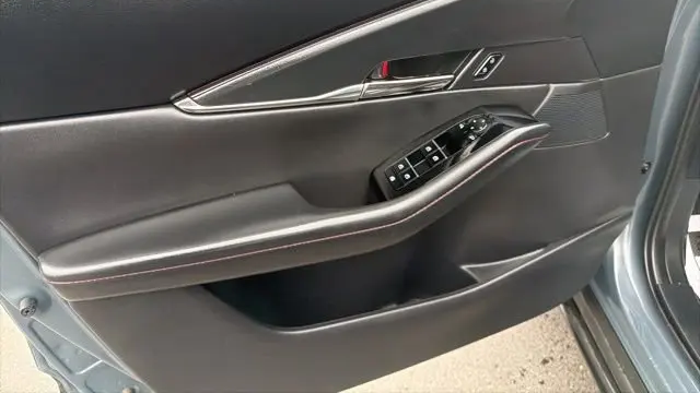 2023 Mazda CX-30 2.5 S Carbon Edition
