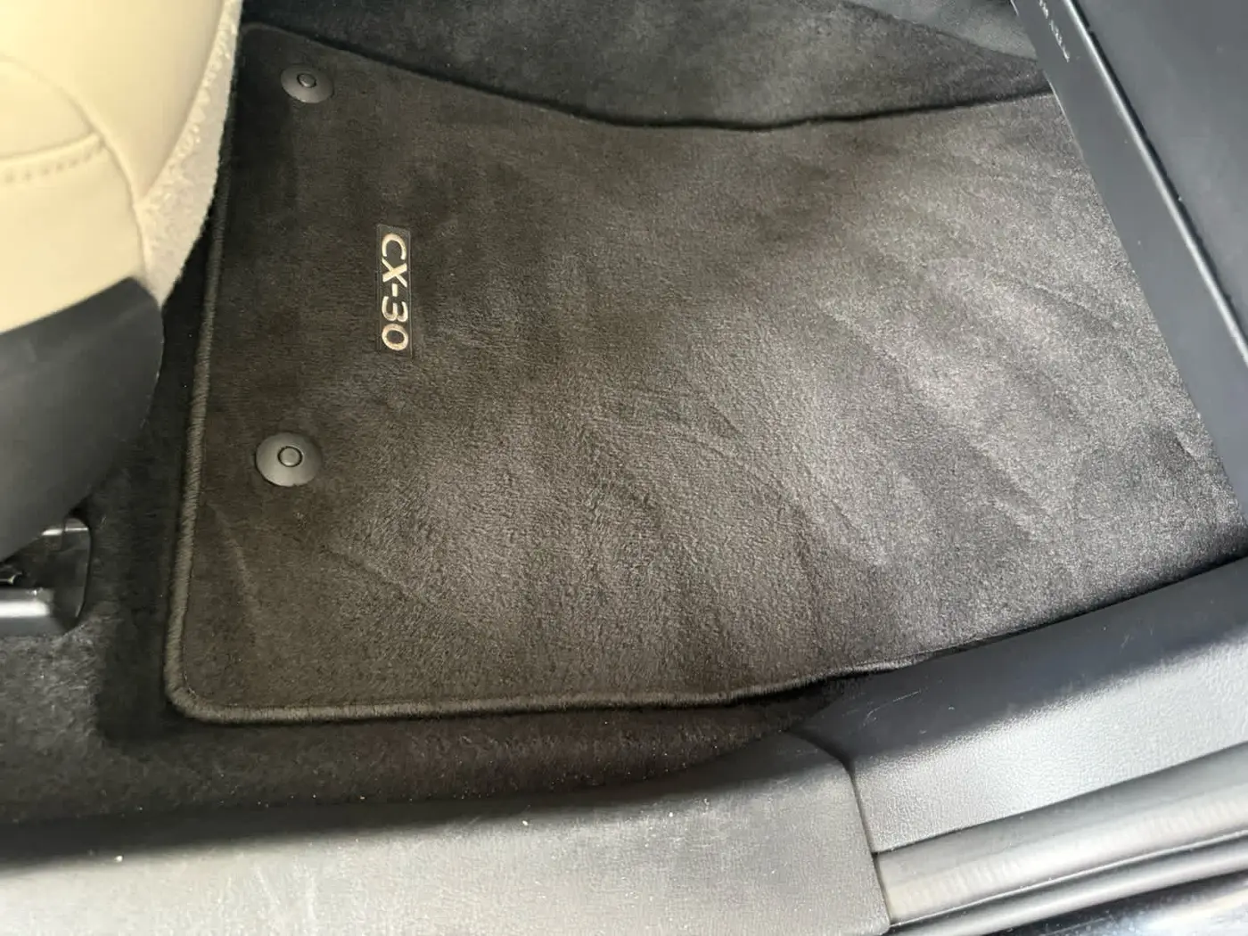 2025 MAZDA CX-3 - $25,900