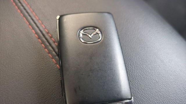 2025 Mazda CX-30 2.5 Carbon Turbo