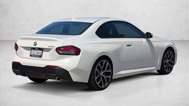 2023 BMW 2 Series 230i