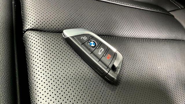 2025 BMW 2 Series 230i