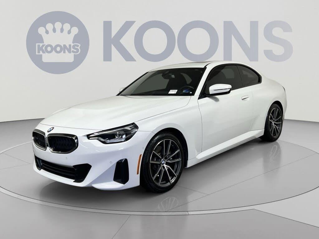 2024 BMW 230i
