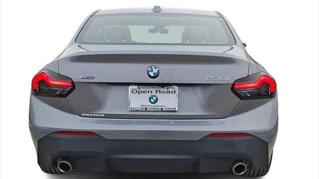 2025 BMW 2 Series 230i xDrive