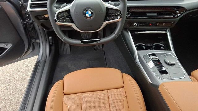2025 BMW 2 Series 230i xDrive