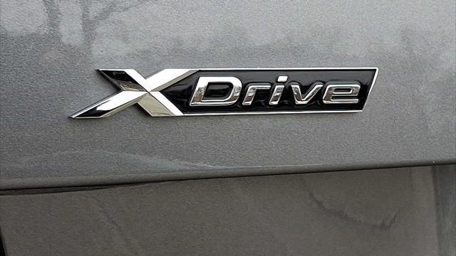 2025 BMW 2 Series 230i xDrive