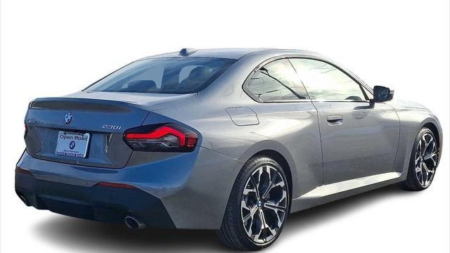2025 BMW 2 Series 230i xDrive