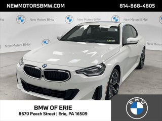 2025 BMW 2 Series with Alpine White Exterior