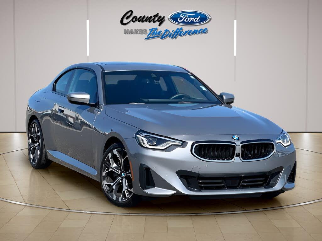 2026 BMW 230i