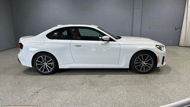 2025 BMW 2 Series 230i xDrive