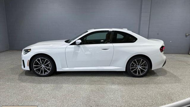 2025 BMW 2 Series 230i xDrive