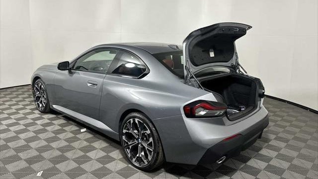2025 BMW 2 Series 230i xDrive