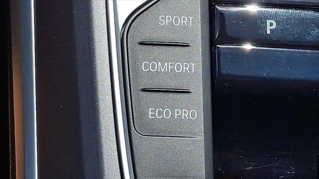 2025 BMW 2 Series 230i xDrive