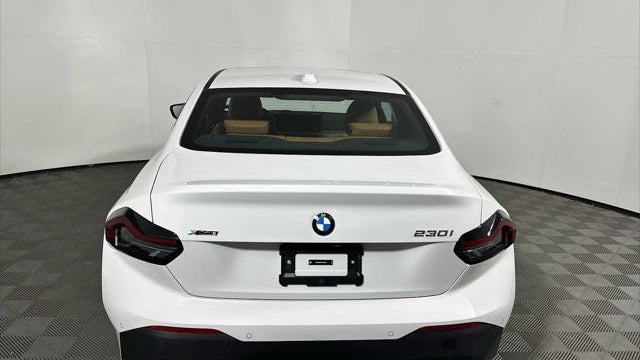 2025 BMW 2 Series 230i xDrive