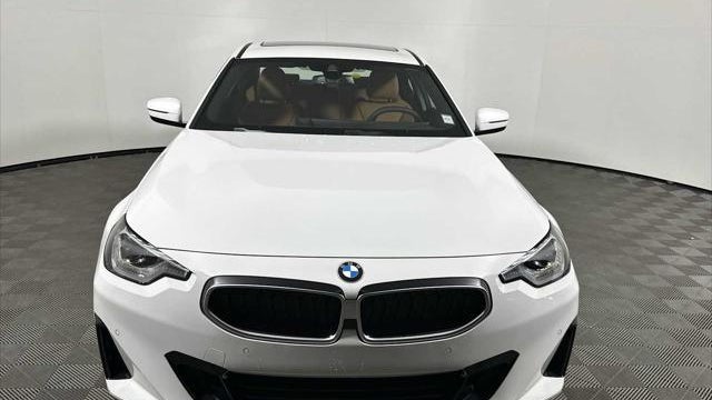 2025 BMW 2 Series 230i xDrive