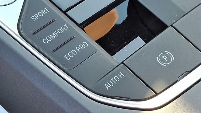 2025 BMW 2 Series 230i xDrive