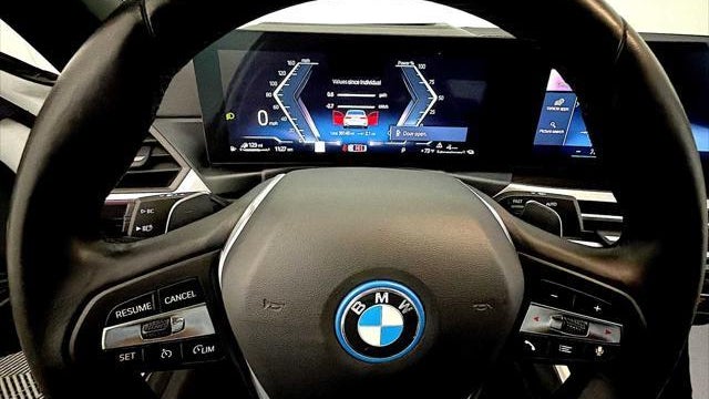 2023 BMW 3 Series 330e xDrive
