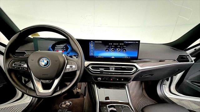 2023 BMW 3 Series 330e xDrive