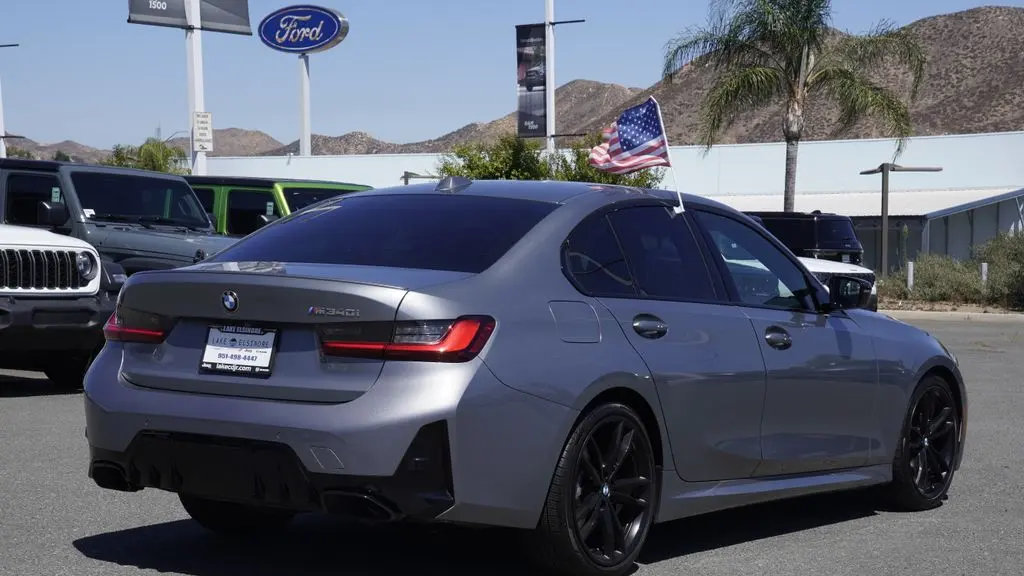2023 BMW 3 Series M340i