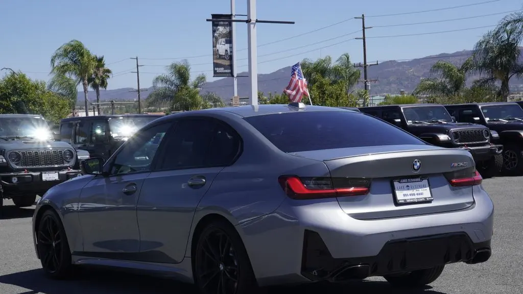 2023 BMW 3 Series M340i
