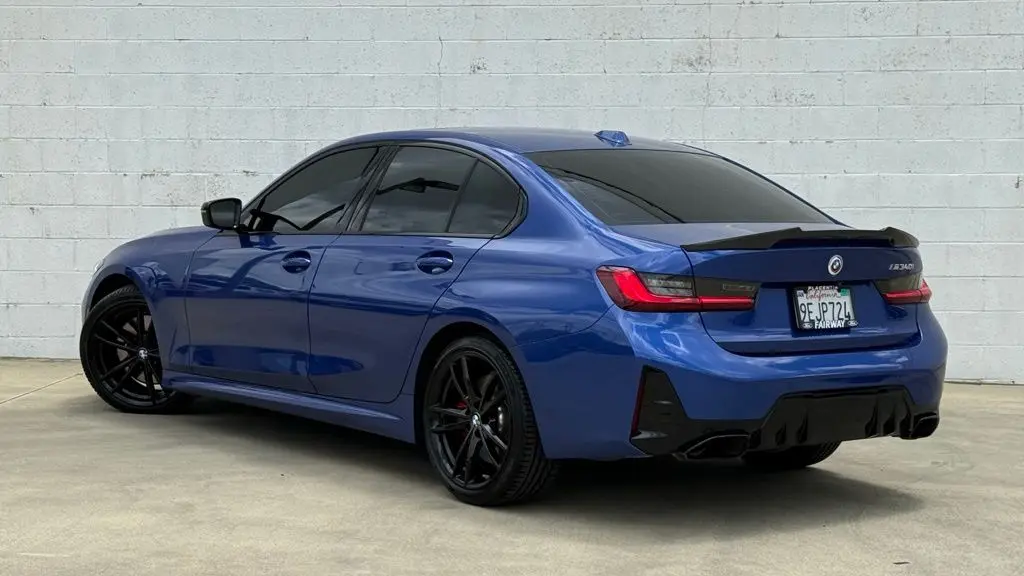 2023 BMW 3 Series M340i