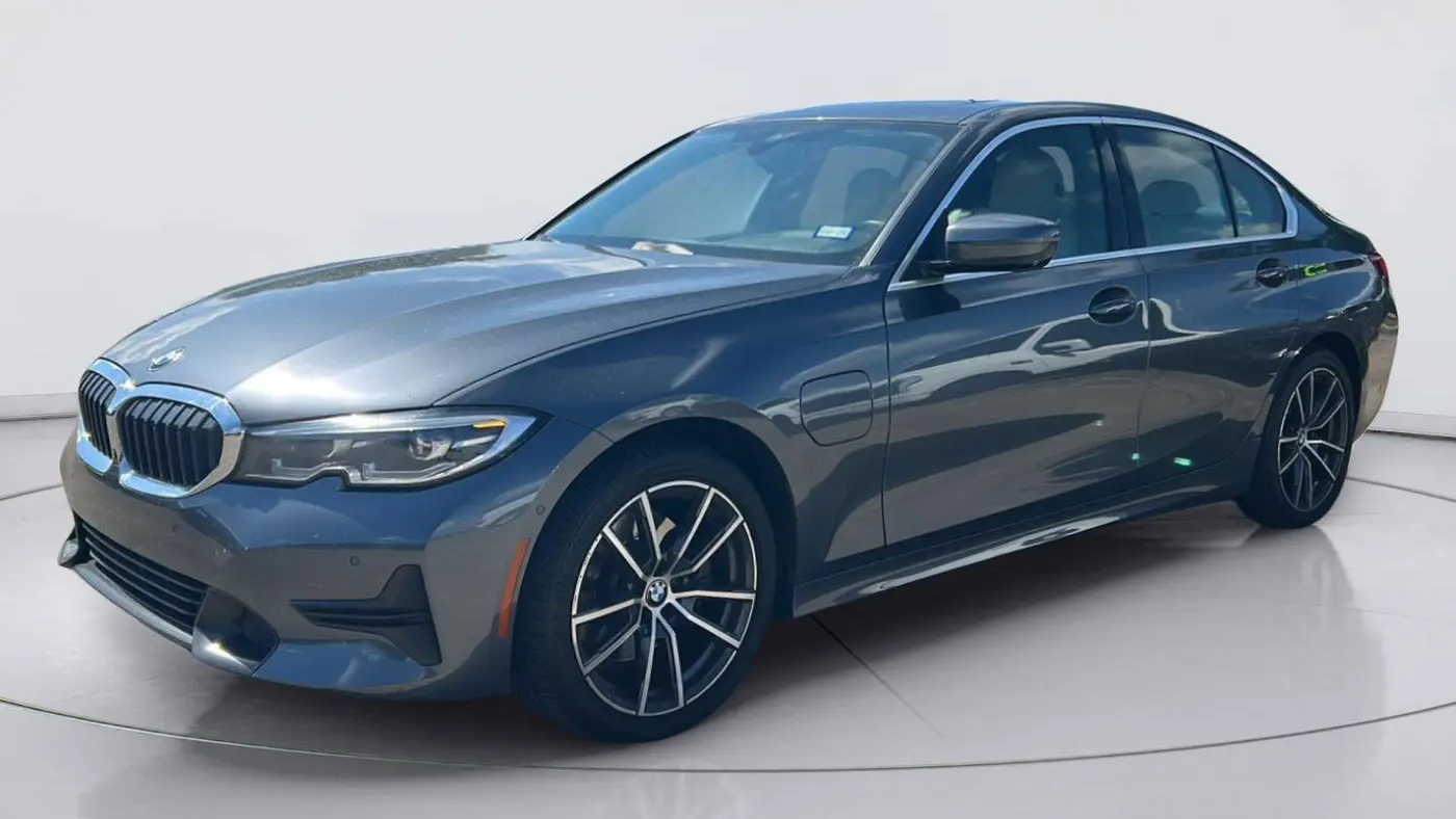 2021 BMW 3 Series 330e