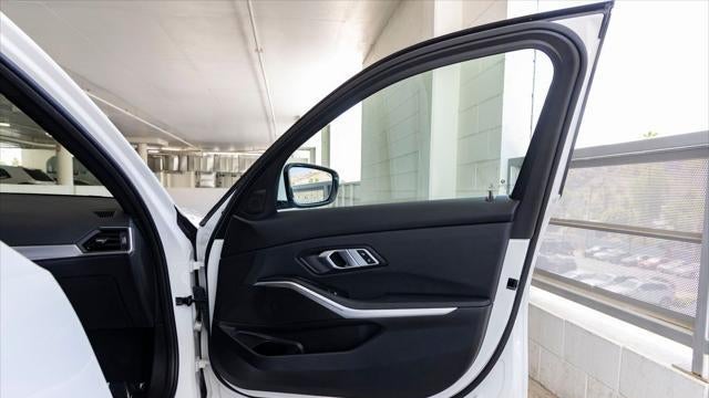 2021 BMW 3 Series 330e