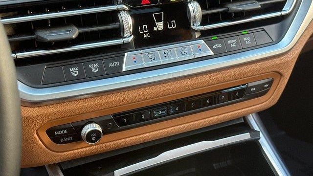 2022 BMW 3 Series 330e