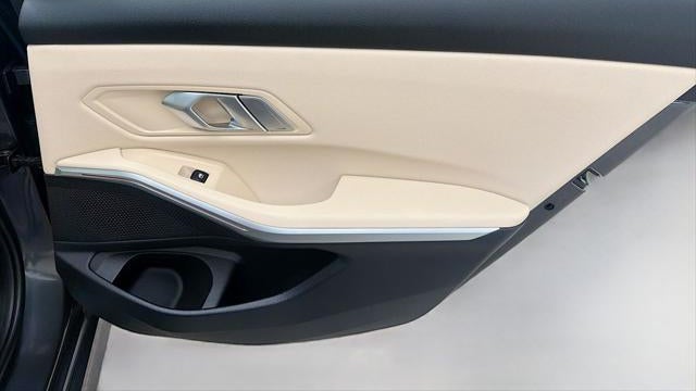 2021 BMW 3 Series 330e xDrive