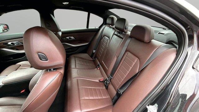 2021 BMW 3 Series 330e xDrive