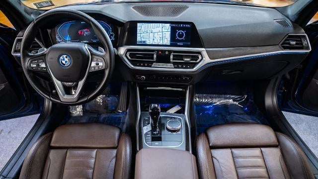 2022 BMW 3 Series 330e xDrive