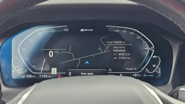 2022 BMW 3 Series 330e xDrive