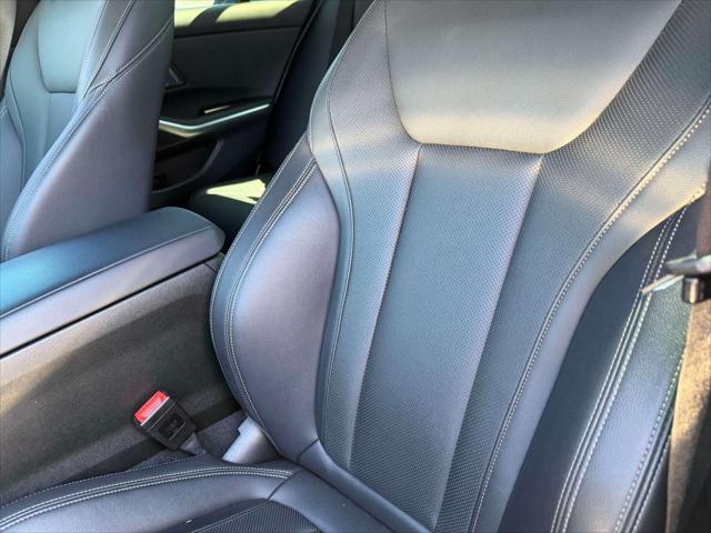 2022 BMW 330i - $26,521